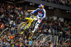 Suzuki and Roczen officially extend through 2026